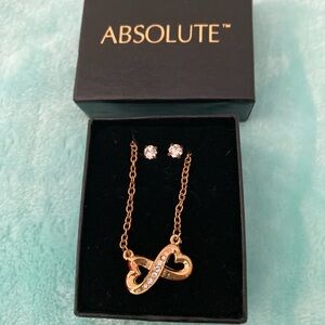 Gold NWOT Infinity Necklace and Earring Set
